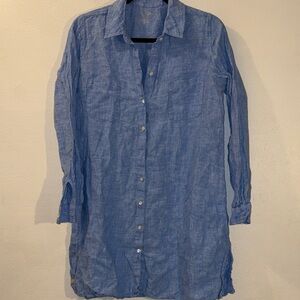Lilly Puiltzer size medium, long sleeve button up Tunic Top
